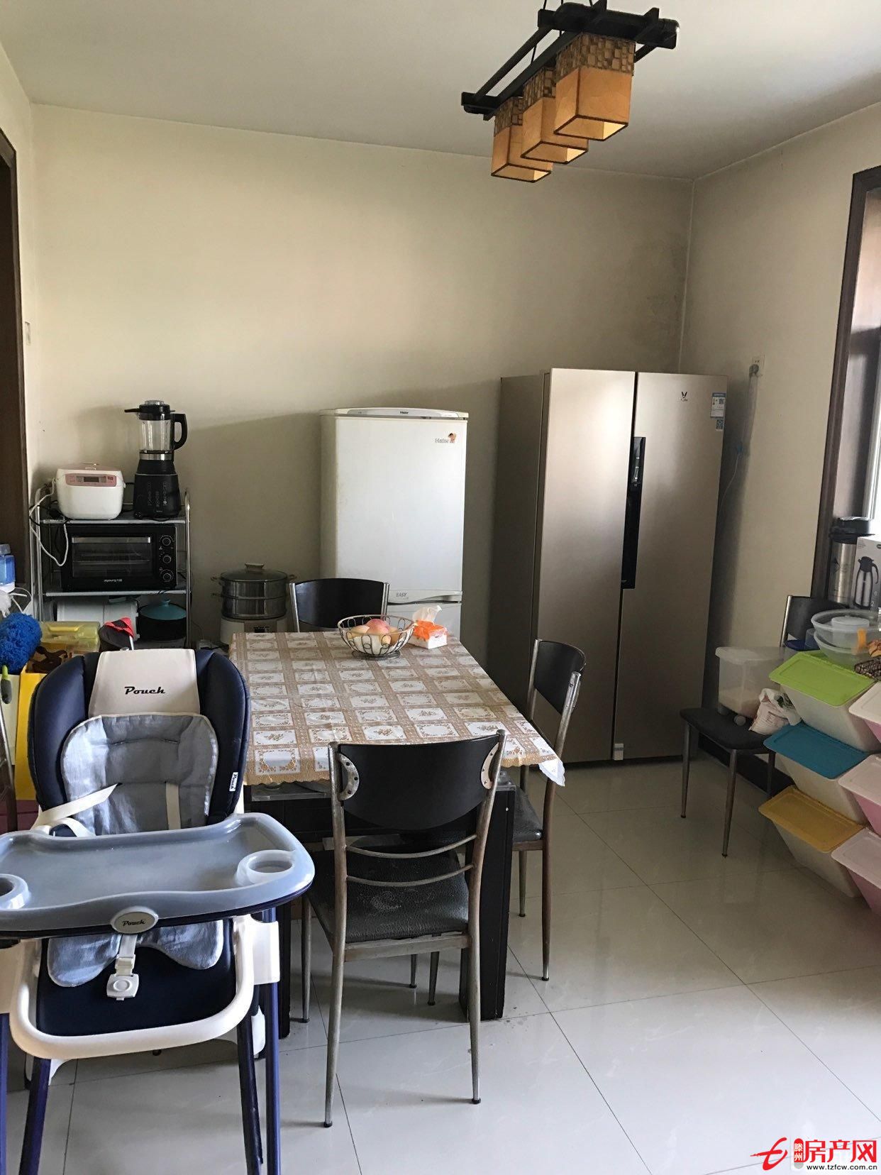 华联小区多层三室超大阳台送储藏室送家具及部分家电楼下任意停车