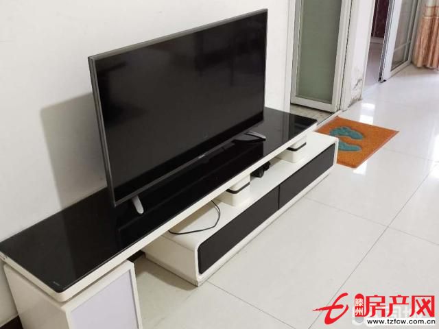 金河湾两室家电家具拎包即住