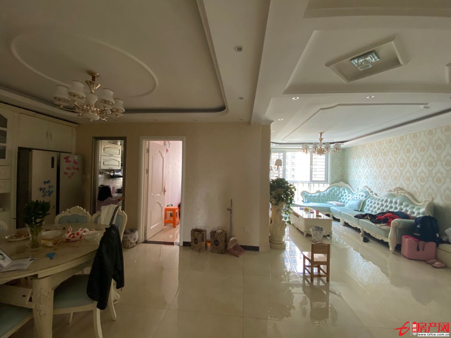 中央公馆前排观景房，精装修，户型好，拎包入住