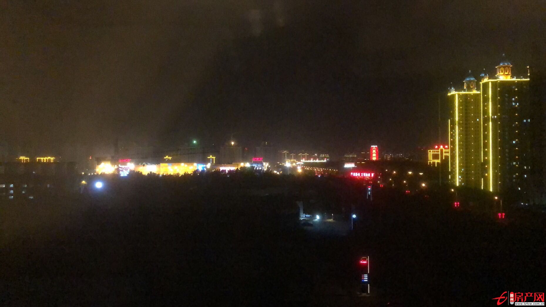 新建小区，环境优雅。