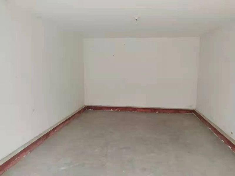 诚售香格里拉花园地上车库