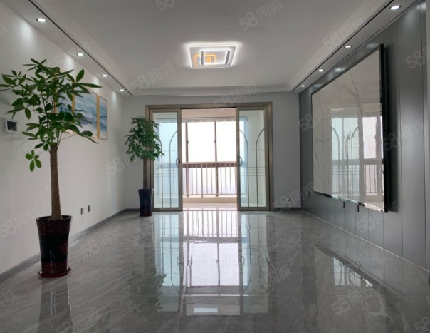 观景房 精装修未住 户型好 采光刺眼 三室两厅 急售价格便宜