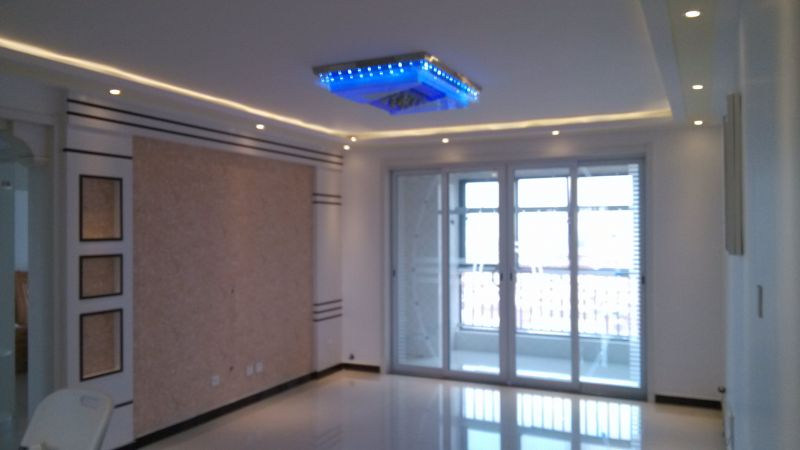滕都帝景精装修3室2厅1卫127m21400元/月