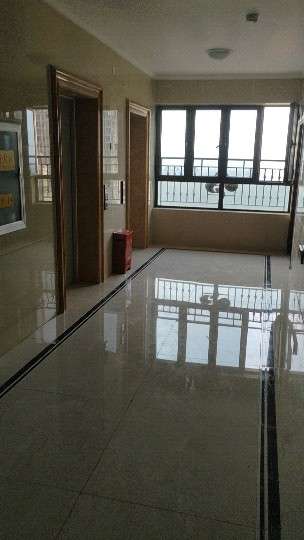 毛坯1室0厅0卫146m2125万元