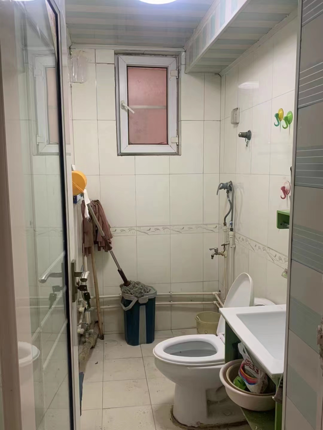 精装修3室2厅2卫136m21850元/月