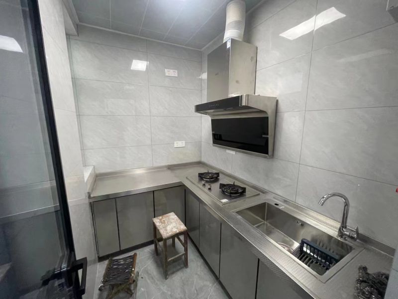 普通装修2室1厅1卫50m21500元/月
