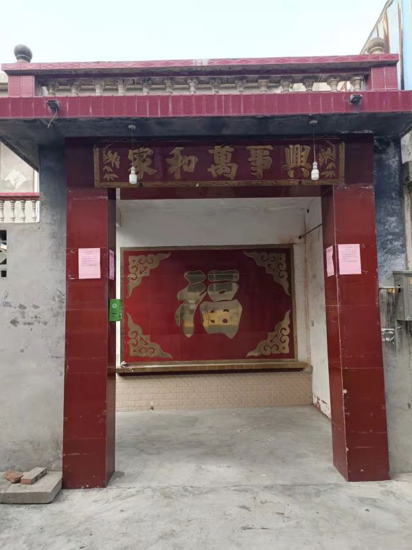 韩桥精装修5室1厅1卫150m2（鲁寨西）