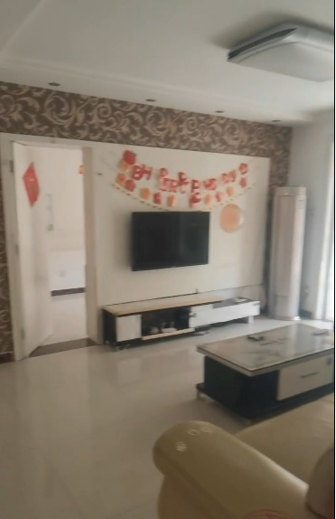 远航多层精装房3室2厅1卫120m21450元/月价可小议